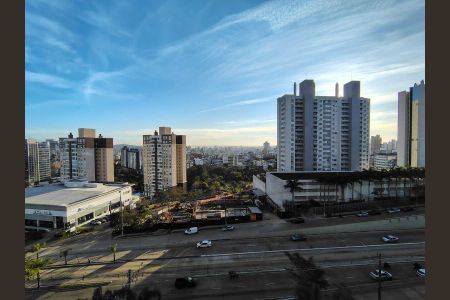 Apartamento à venda com 52m², 1 quarto e 1 vagaVista