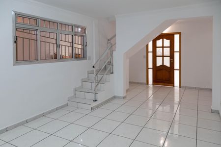 Casa à venda com 222m², 3 quartos e 4 vagasSala