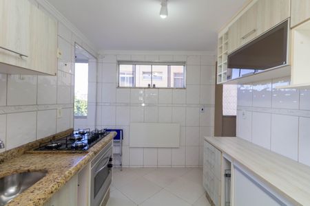 Apartamento à venda com 48m², 3 quartos e sem vaga Apartamento à venda com 48m², 3 quartos e sem vagaCozinha