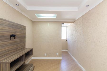 Sala de apartamento à venda com 3 quartos, 48m² em Itaquera, São Paulo