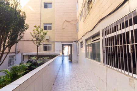 Apartamento à venda com 48m², 3 quartos e sem vaga Apartamento à venda com 48m², 3 quartos e sem vagaÁrea comum