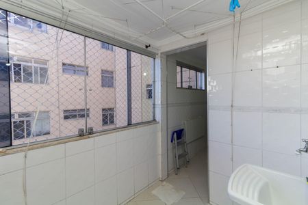 Apartamento à venda com 48m², 3 quartos e sem vaga Apartamento à venda com 48m², 3 quartos e sem vagaÁrea de Serviço