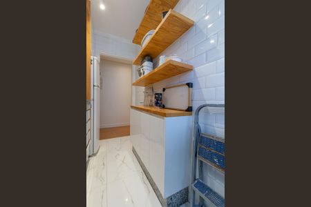 Apartamento à venda com 46m², 2 quartos e sem vaga Apartamento à venda com 46m², 2 quartos e sem vagaCozinha e Área de Serviço