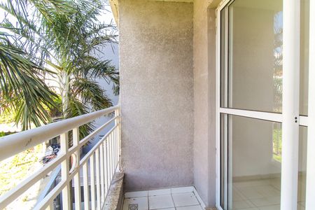 Sacada de apartamento à venda com 2 quartos, 53m² em Vila Carmosina, São Paulo