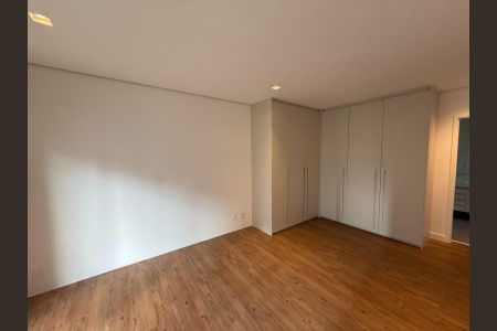 Apartamento à venda com 207m², 3 quartos e 4 vagas