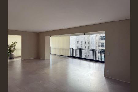 Apartamento à venda com 207m², 3 quartos e 4 vagas