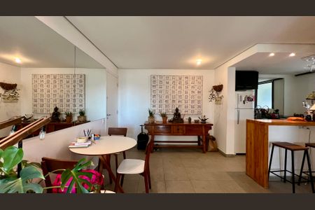 Sala de apartamento à venda com 2 quartos, 56m² em Pinheiros, São Paulo