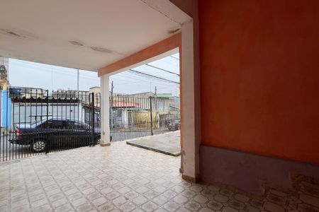 Casa à venda com 160m², 5 quartos e 1 vaga Casa à venda com 160m², 5 quartos e 1 vagaGaragem