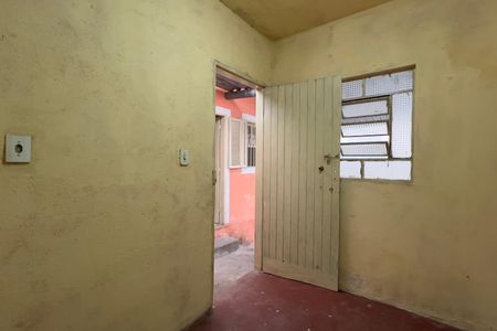 Casa à venda com 160m², 5 quartos e 1 vaga Casa à venda com 160m², 5 quartos e 1 vagaEdícula