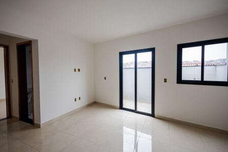 Apartamento à venda com 65m², 2 quartos e 1 vagaSala/Cozinha
