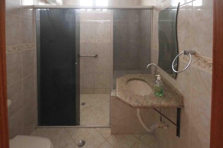 Apartamento para alugar com 220m², 3 quartos e 2 vagasBanheiro da Suíte