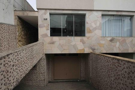 Apartamento para alugar com 220m², 3 quartos e 2 vagasFrente da Casa