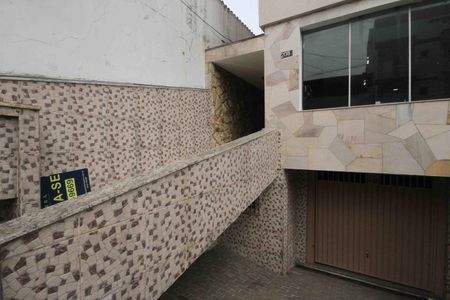 Apartamento para alugar com 220m², 3 quartos e 2 vagasFrente da Casa