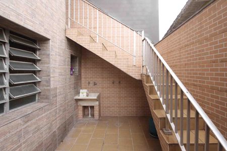 Apartamento para alugar com 220m², 3 quartos e 2 vagasQuintal