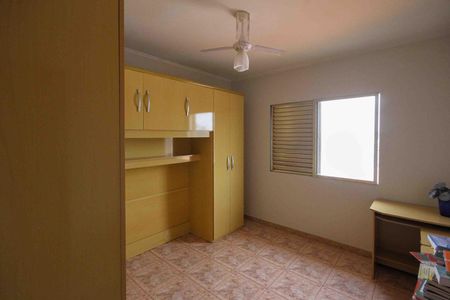 Apartamento para alugar com 220m², 3 quartos e 2 vagasQuarto