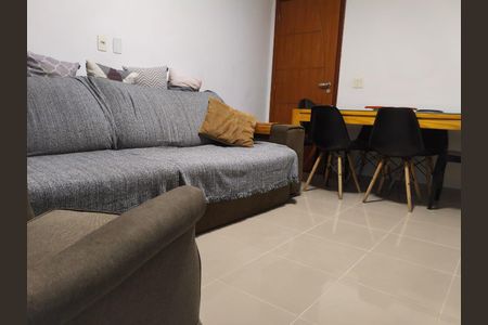 Sala de apartamento à venda com 2 quartos, 75m² em Vila da Penha, Rio de Janeiro