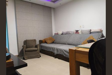 Sala de apartamento à venda com 2 quartos, 75m² em Vila da Penha, Rio de Janeiro