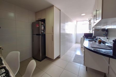 Apartamento à venda com 91m², 3 quartos e 1 vagaCozinha