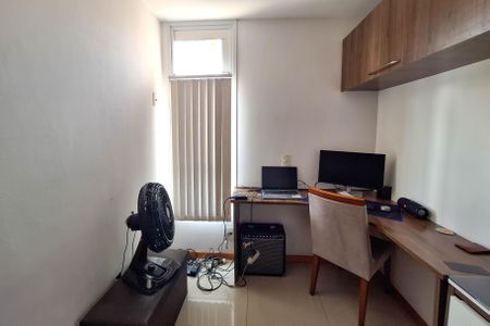 Apartamento à venda com 91m², 3 quartos e 1 vagaQuarto 2