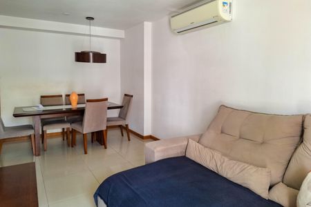 Apartamento à venda com 91m², 3 quartos e 1 vagaSala