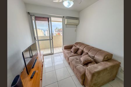 Apartamento para alugar com 79m², 2 quartos e 1 vagaSala