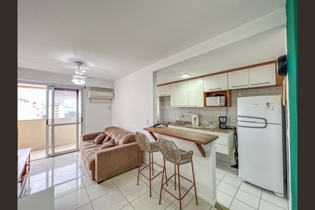 Apartamento para alugar com 79m², 2 quartos e 1 vagaCozinha