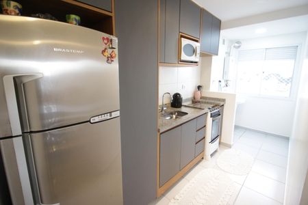 Apartamento à venda com 54m², 2 quartos e 1 vagaCozinha e Área de Serviço