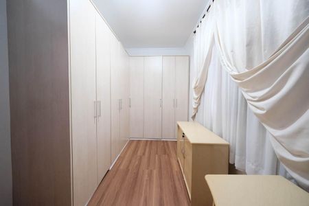 Casa à venda com 178m², 3 quartos e 2 vagasQuarto 1