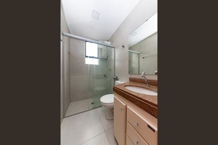 Apartamento à venda com 45m², 1 quarto e 2 vagasBanheiro da Suíte