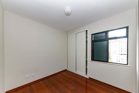 Apartamento à venda com 45m², 1 quarto e 2 vagasSuíte