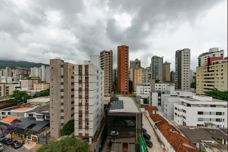 Apartamento à venda com 45m², 1 quarto e 2 vagasSuíte