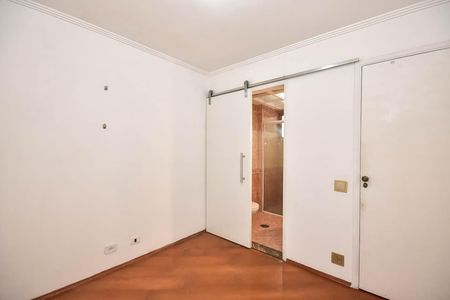 Apartamento para alugar com 80m², 2 quartos e 2 vagasSuíte