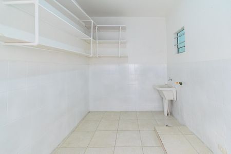 Casa à venda com 142m², 2 quartos e 1 vagaÁrea de Serviço