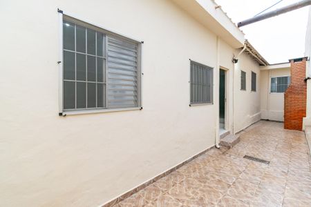 Casa à venda com 142m², 2 quartos e 1 vagaQuintal