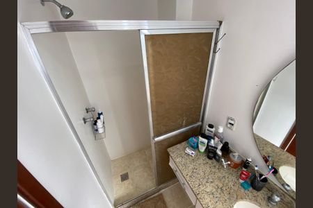 Apartamento à venda com 114m², 4 quartos e 2 vagas Apartamento à venda com 114m², 4 quartos e 2 vagasBanheiro do Quarto 1