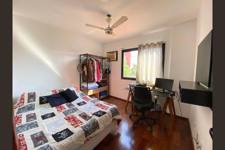 Apartamento à venda com 114m², 4 quartos e 2 vagas Apartamento à venda com 114m², 4 quartos e 2 vagasQuarto 4