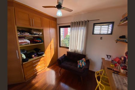 Apartamento à venda com 114m², 4 quartos e 2 vagas Apartamento à venda com 114m², 4 quartos e 2 vagasQuarto 3