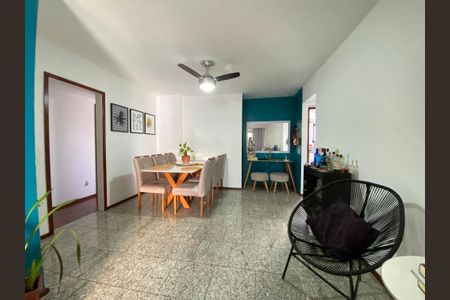 Apartamento à venda com 114m², 4 quartos e 2 vagas Apartamento à venda com 114m², 4 quartos e 2 vagasSala