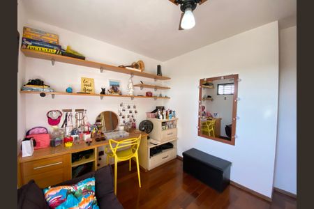 Apartamento à venda com 114m², 4 quartos e 2 vagas Apartamento à venda com 114m², 4 quartos e 2 vagasQuarto 3