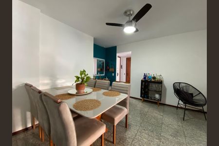 Apartamento à venda com 114m², 4 quartos e 2 vagas Apartamento à venda com 114m², 4 quartos e 2 vagasSala