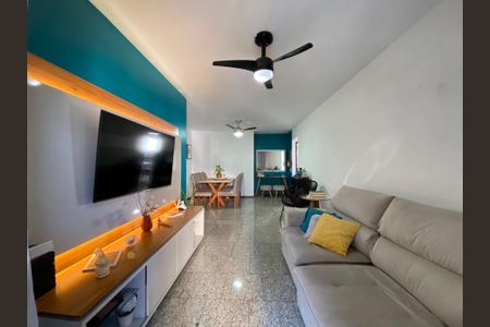 Apartamento à venda com 114m², 4 quartos e 2 vagas Apartamento à venda com 114m², 4 quartos e 2 vagasSala