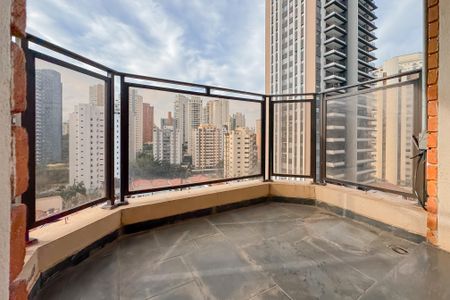 Apartamento para alugar com 250m², 4 quartos e 3 vagas Apartamento para alugar com 250m², 4 quartos e 3 vagasVaranda da Suíte 2