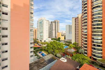 Apartamento para alugar com 250m², 4 quartos e 3 vagas Apartamento para alugar com 250m², 4 quartos e 3 vagasVista do Quarto 2
