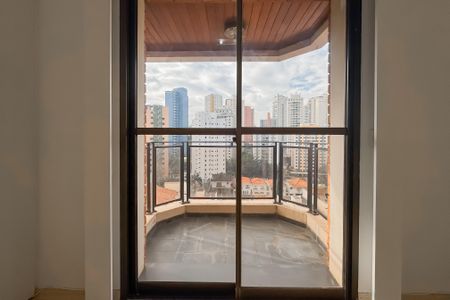 Apartamento para alugar com 250m², 4 quartos e 3 vagas Apartamento para alugar com 250m², 4 quartos e 3 vagasVaranda da Suíte 2