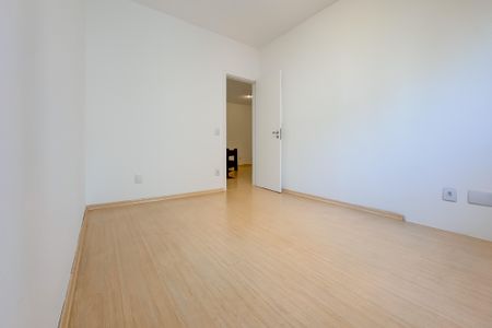 Apartamento para alugar com 250m², 4 quartos e 3 vagas Apartamento para alugar com 250m², 4 quartos e 3 vagasQuarto 1