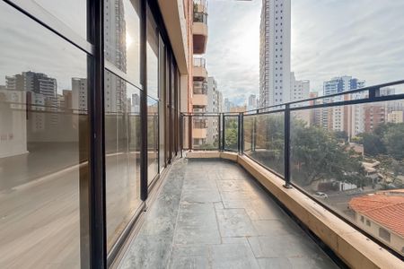 Apartamento para alugar com 250m², 4 quartos e 3 vagas Apartamento para alugar com 250m², 4 quartos e 3 vagasVaranda da Sala