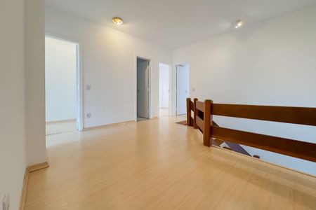 Apartamento para alugar com 250m², 4 quartos e 3 vagas Apartamento para alugar com 250m², 4 quartos e 3 vagasHall Superior