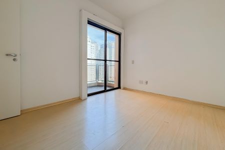 Apartamento para alugar com 250m², 4 quartos e 3 vagas Apartamento para alugar com 250m², 4 quartos e 3 vagasQuarto 2