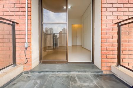 Apartamento para alugar com 250m², 4 quartos e 3 vagas Apartamento para alugar com 250m², 4 quartos e 3 vagasVaranda da Suíte 2