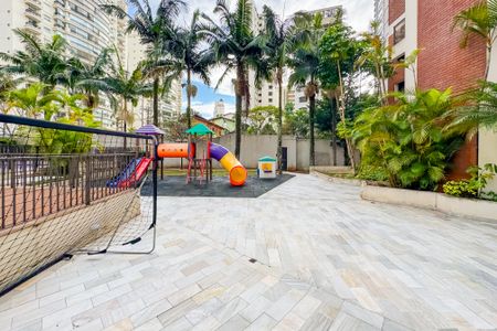 Apartamento para alugar com 250m², 4 quartos e 3 vagas Apartamento para alugar com 250m², 4 quartos e 3 vagasÁrea comum